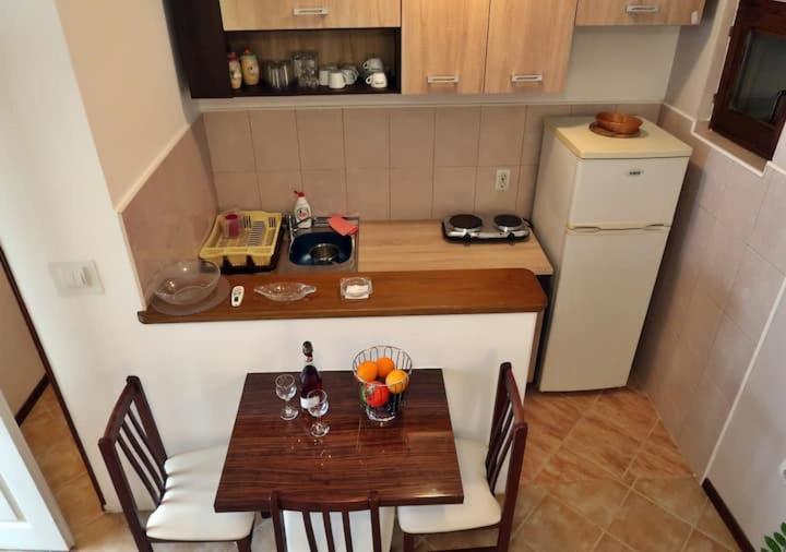 Exclusive Apartment Muo Cattaro Esterno foto