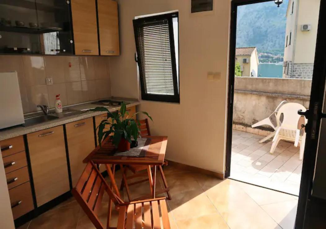 Exclusive Apartment Muo Cattaro Esterno foto