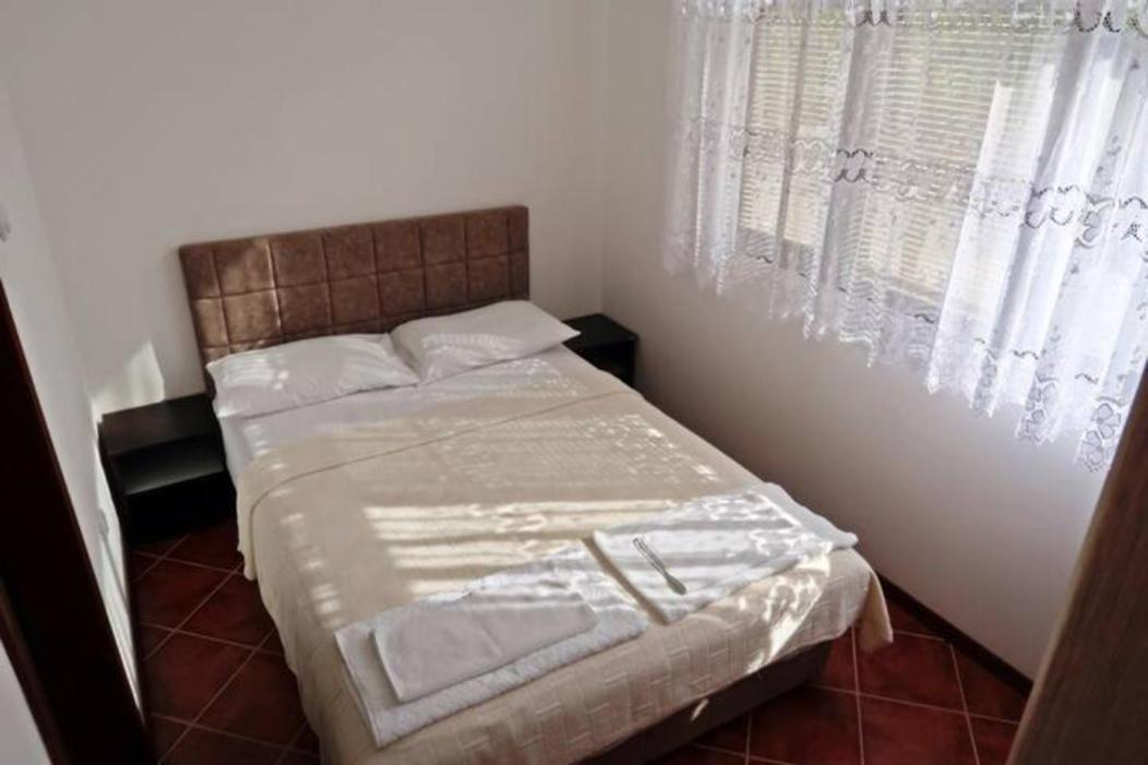 Exclusive Apartment Muo Cattaro Esterno foto